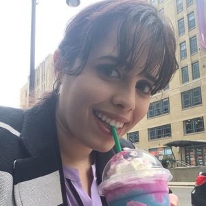 Meet your Posher, Odalys